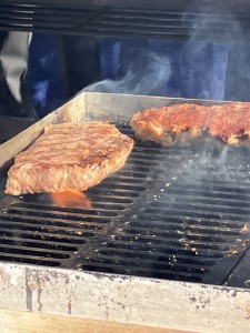 締結式同日の試食会で水素調理した米沢牛