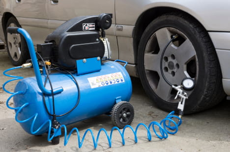 コンプレッサー